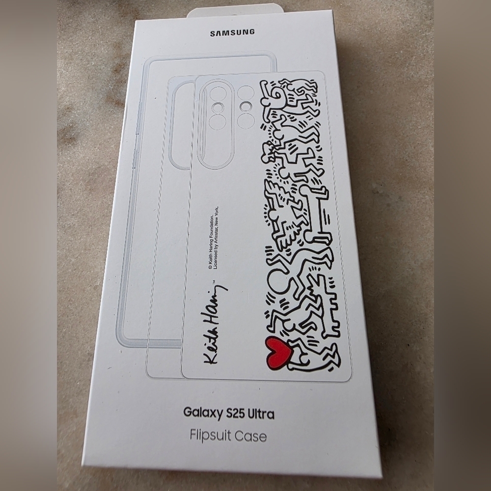New in box Samsung 25 Ultra Keith Haring case